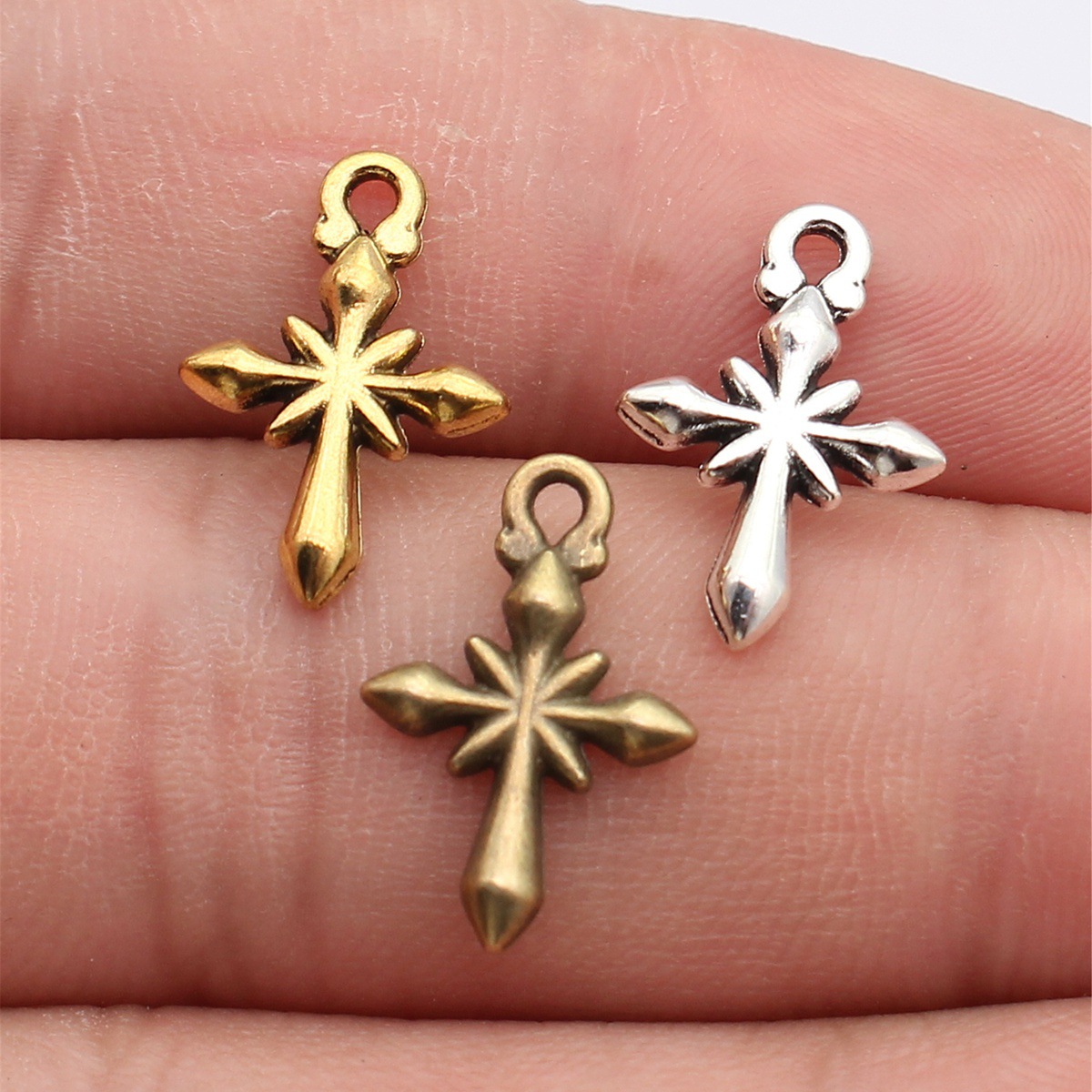 Vintage Fashion Enthusiasts - WYSIWYG 40pcs 18x12mm 3 Colors Antique
